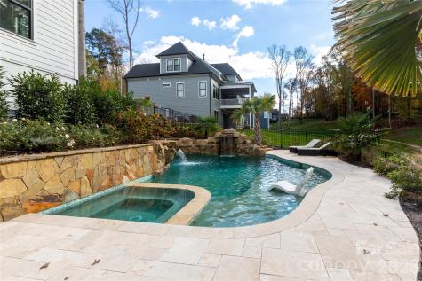 124 Direct Drive Mooresville NC 28117