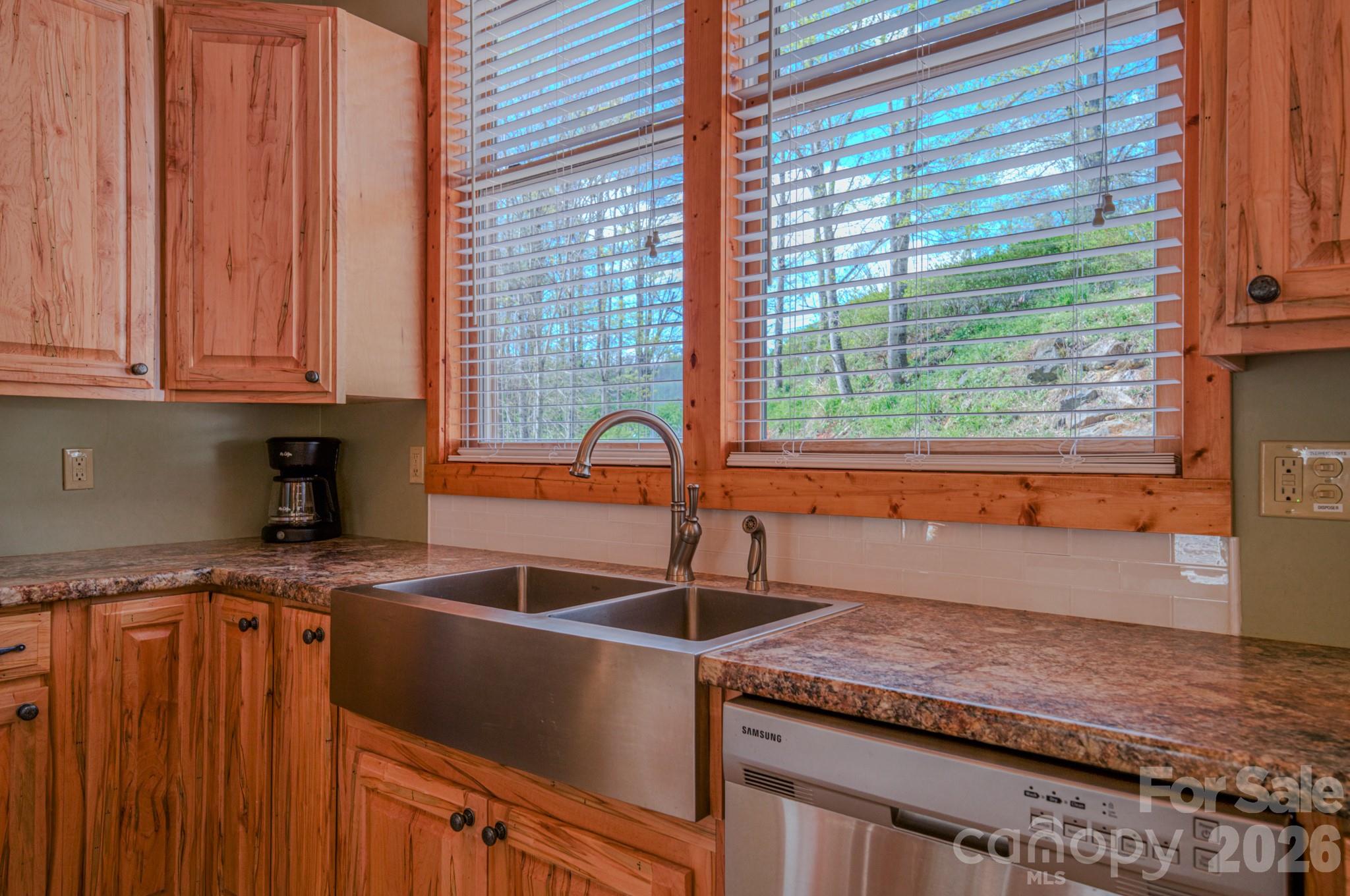 426 Cook Town Road Bakersville NC 28705