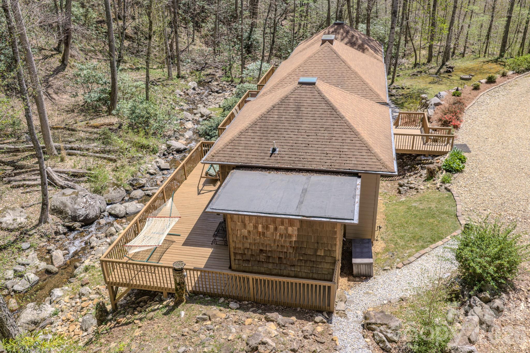 426 Cook Town Road Bakersville NC 28705
