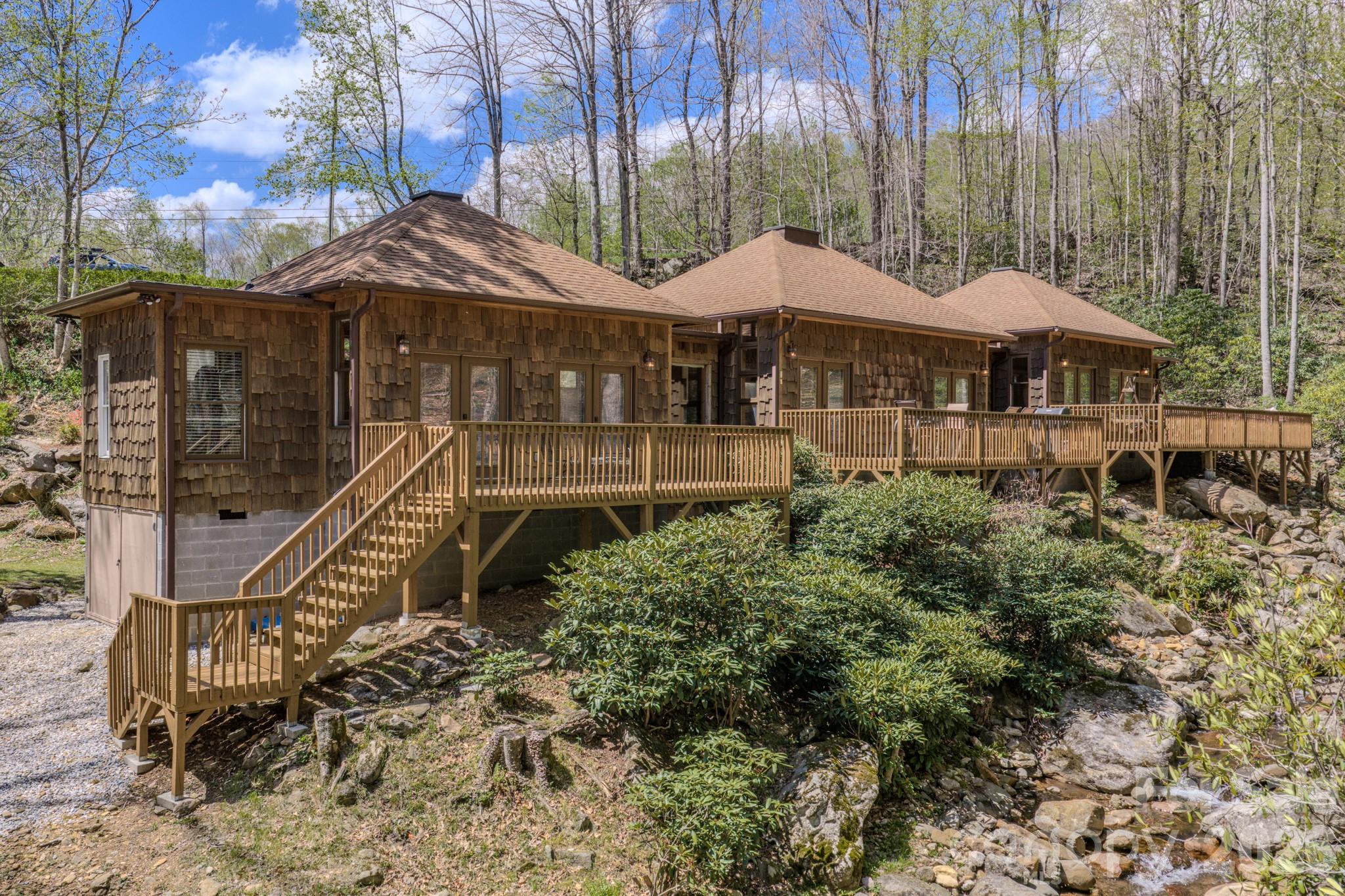 426 Cook Town Road Bakersville NC 28705