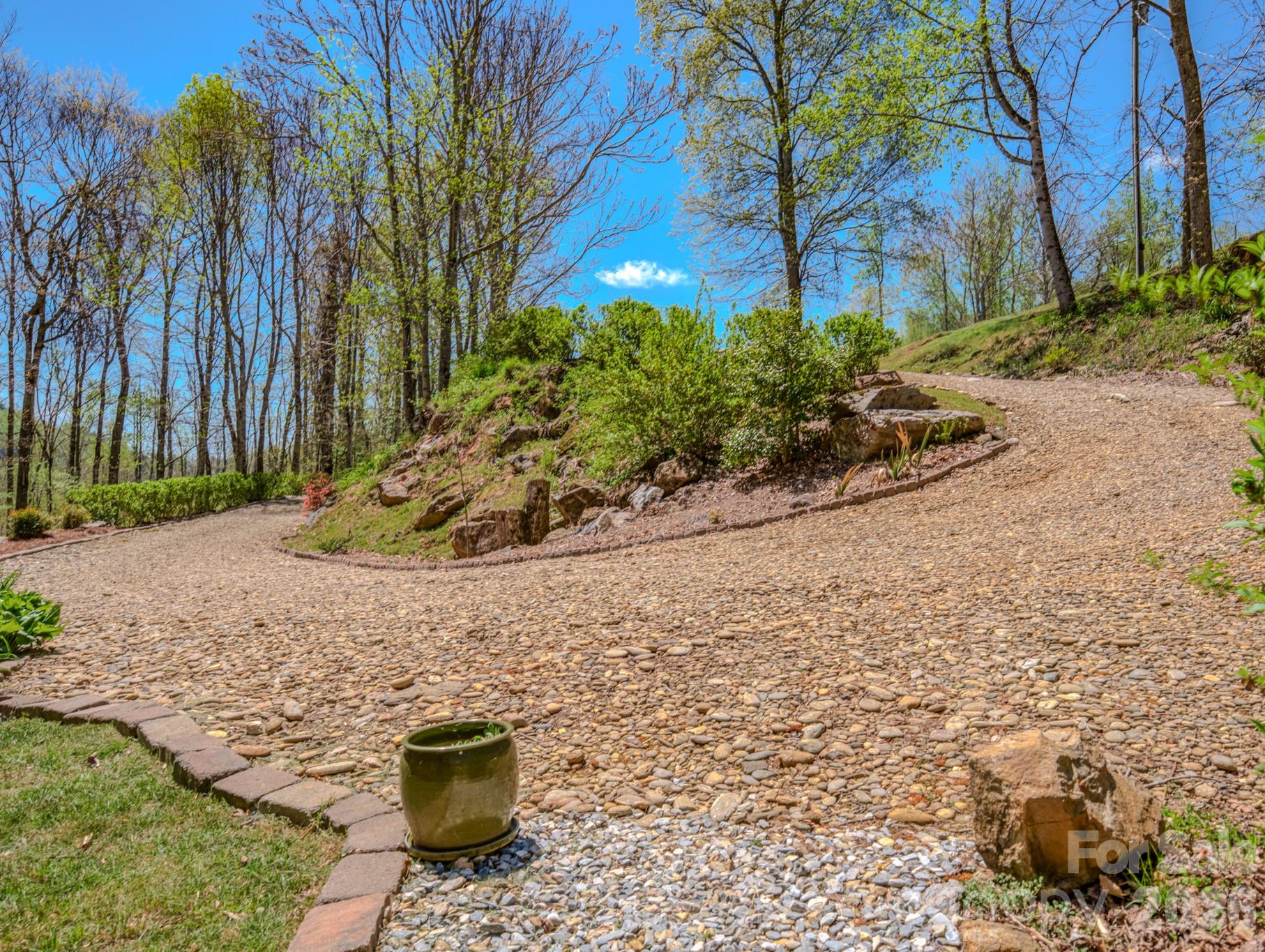 426 Cook Town Road Bakersville NC 28705