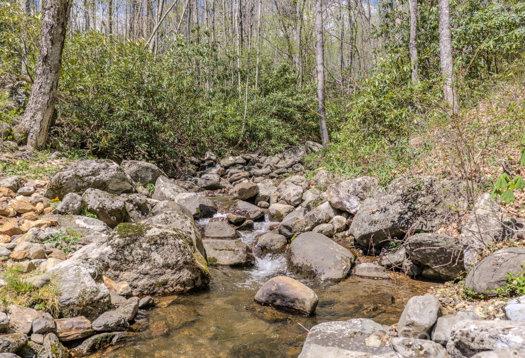 426 Cook Town Road Bakersville NC 28705
