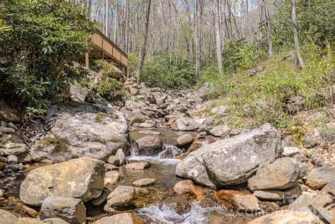 426 Cook Town Road Bakersville NC 28705