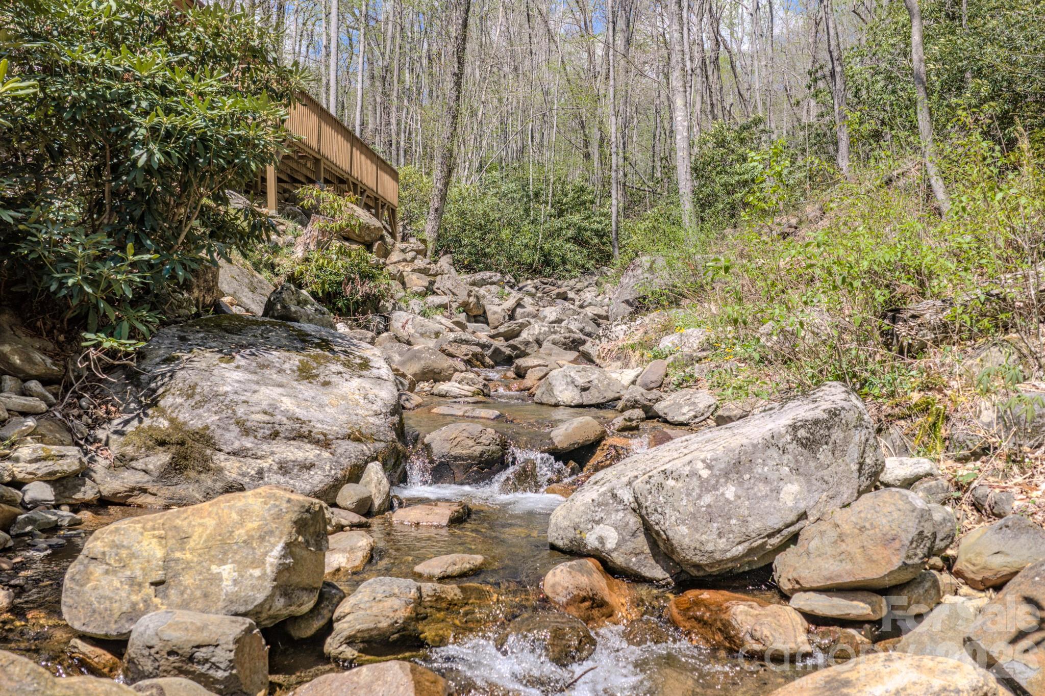 426 Cook Town Road Bakersville NC 28705