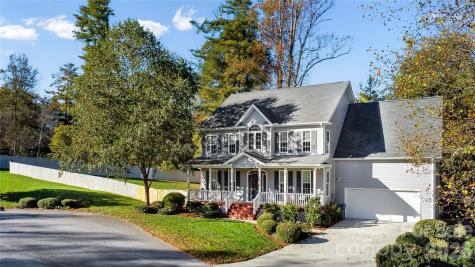 88 Apple Meadow Court Hendersonville NC 28739