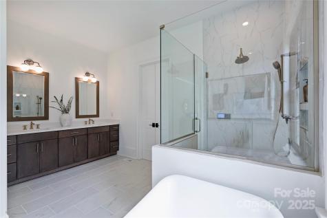 7011 Chateau Bordeaux Lane Charlotte NC 28270