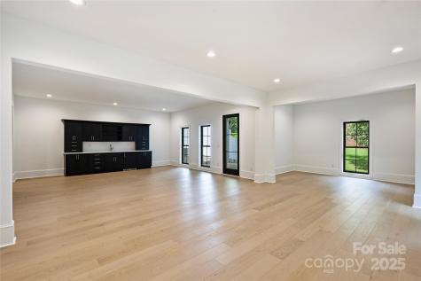 7011 Chateau Bordeaux Lane Charlotte NC 28270