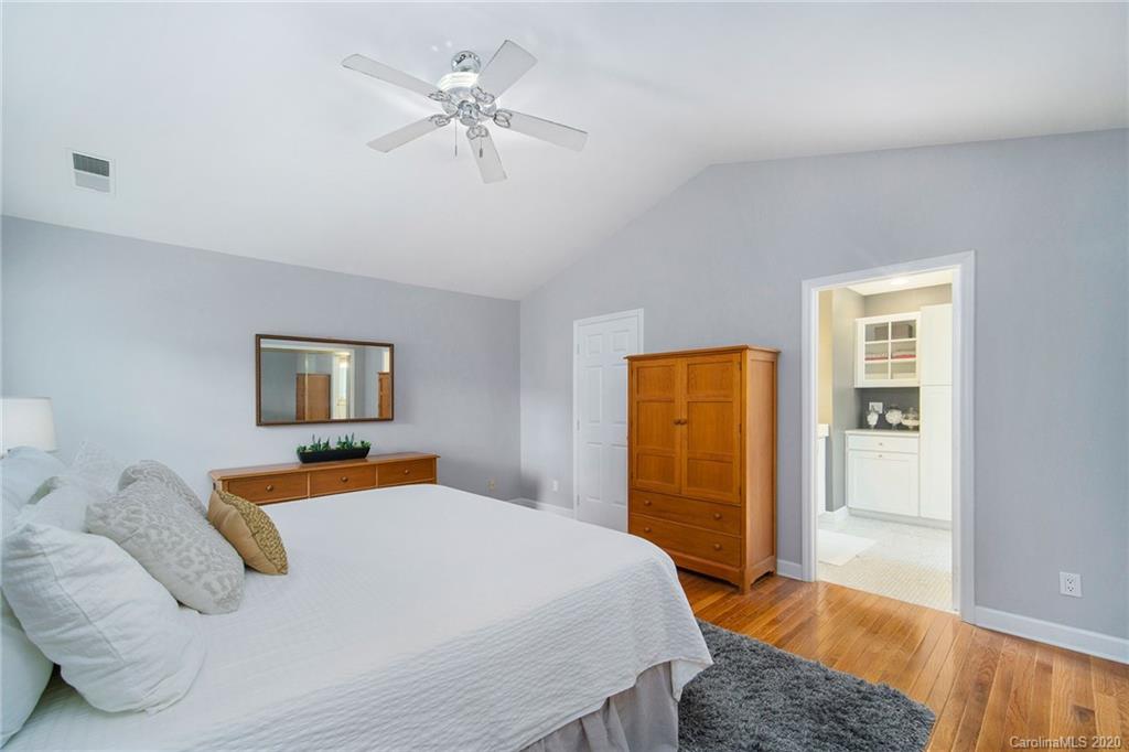 4301 Brownes Ferry Road Charlotte NC 28269