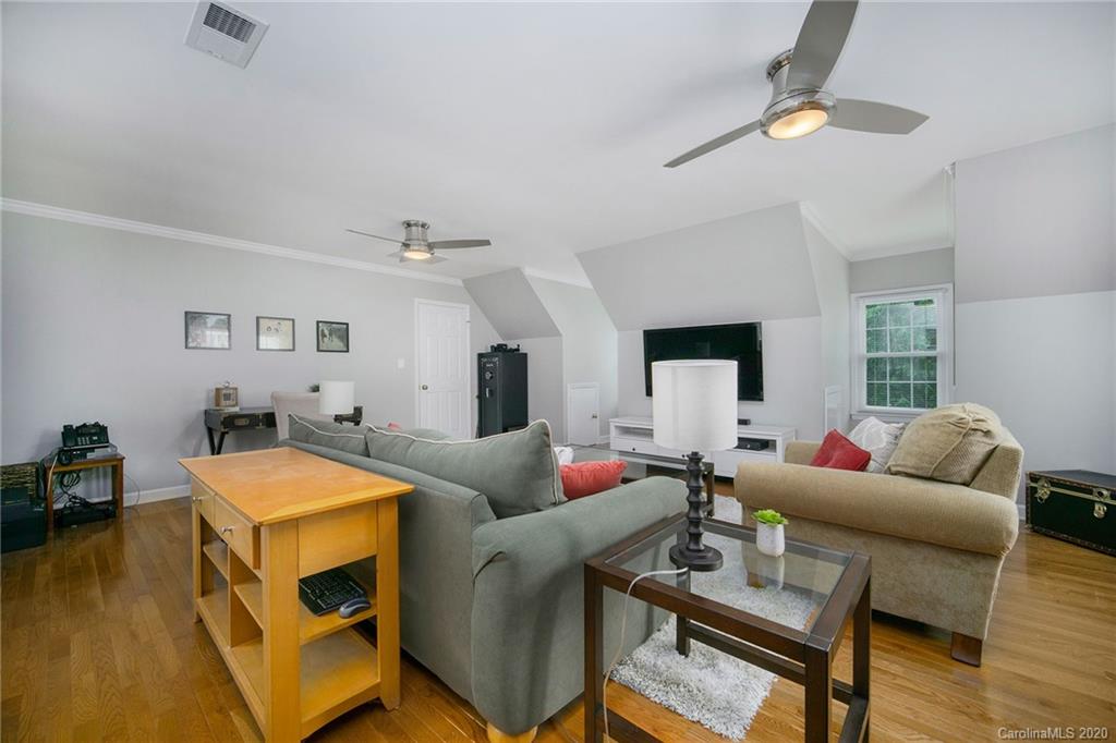 4301 Brownes Ferry Road Charlotte NC 28269