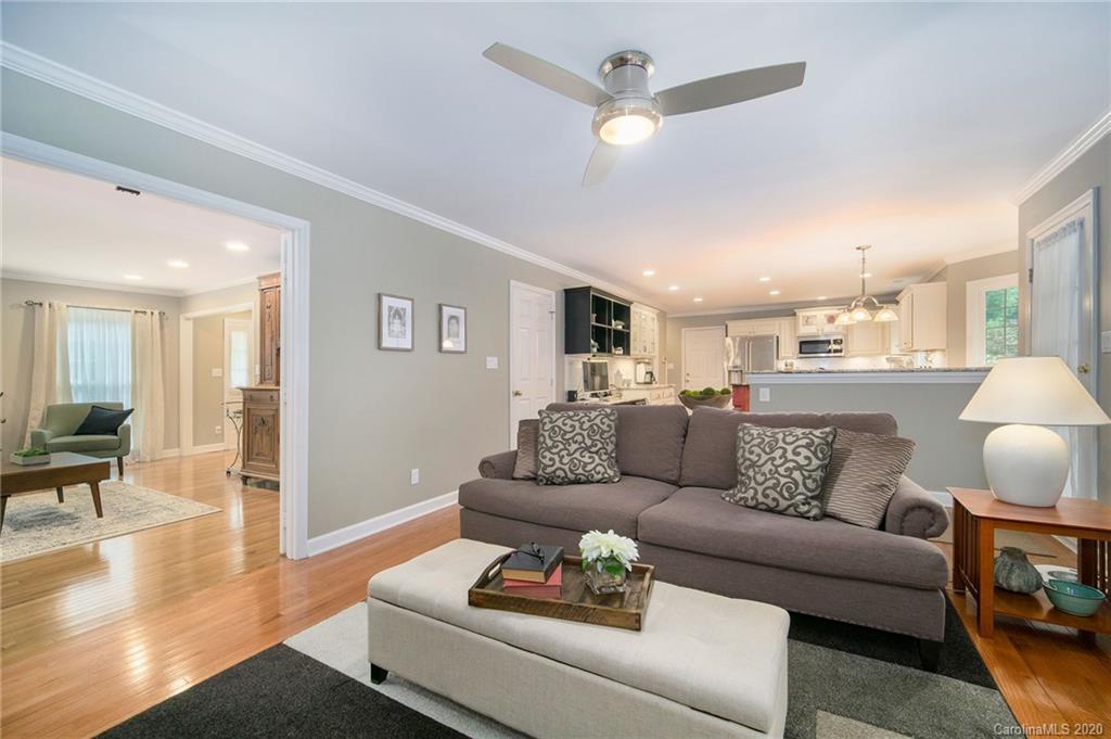 4301 Brownes Ferry Road Charlotte NC 28269