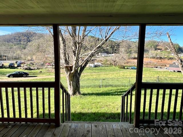 97 Oakland Drive Burnsville NC 28714