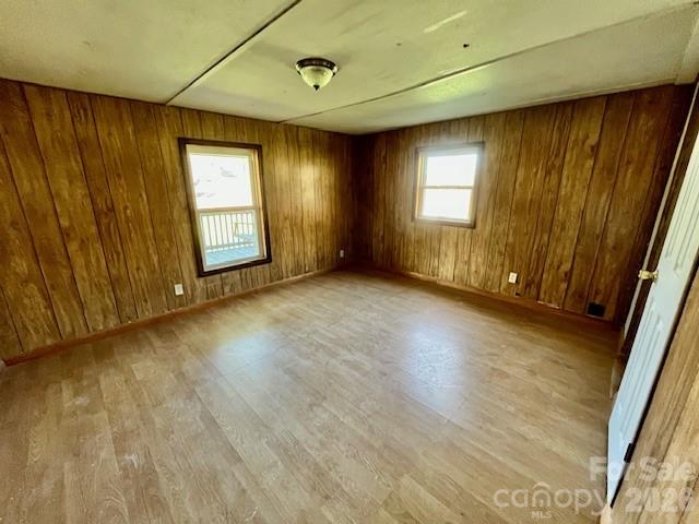 97 Oakland Drive Burnsville NC 28714