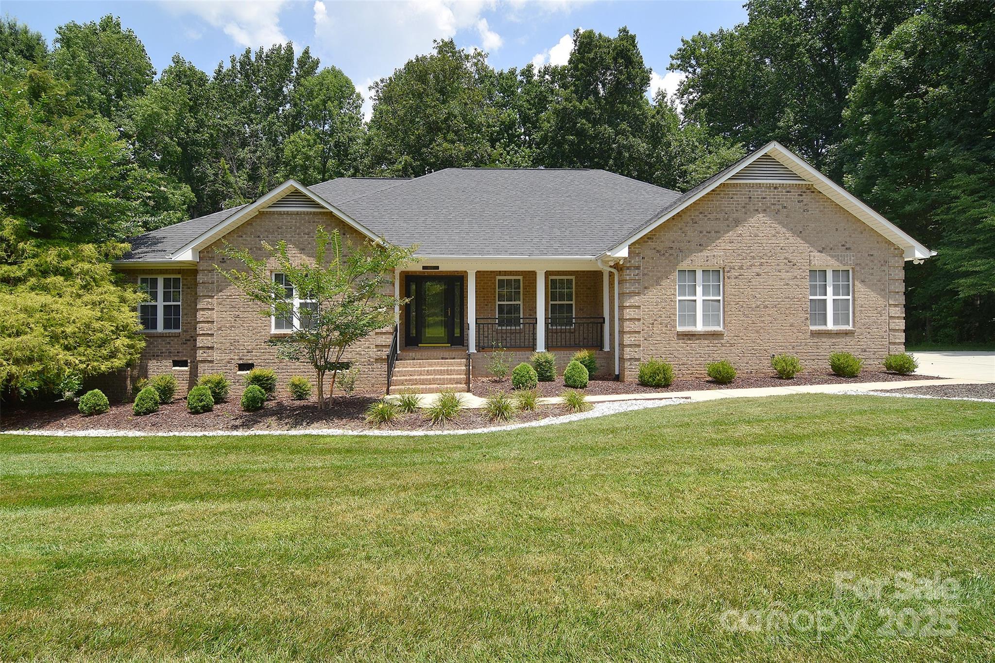9117 Castle Garden Lane Charlotte NC 28215