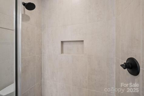 103 Collin Place Asheville NC 28804