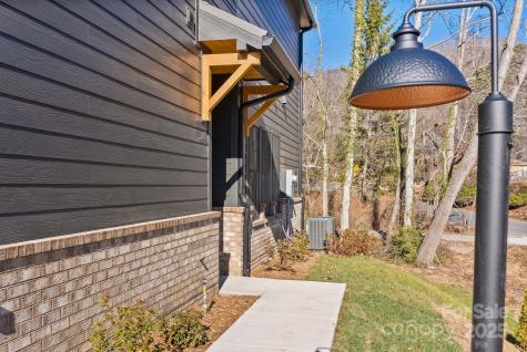 103 Collin Place Asheville NC 28804