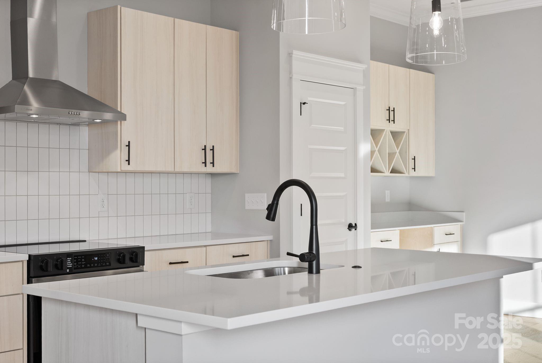 103 Collin Place Asheville NC 28804