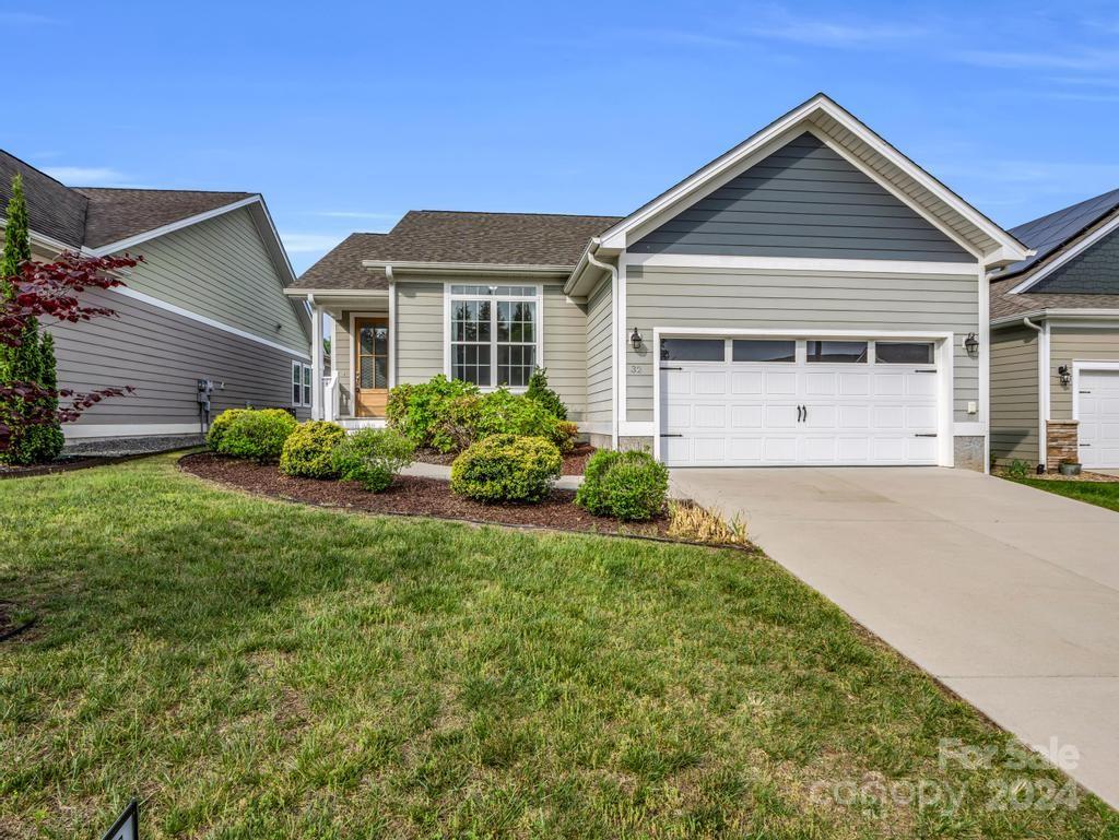 32 Rose Point Drive Leicester NC 28748