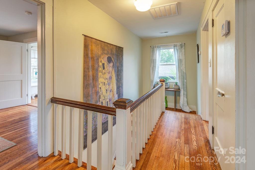 104 Kenilworth Road Asheville NC 28803
