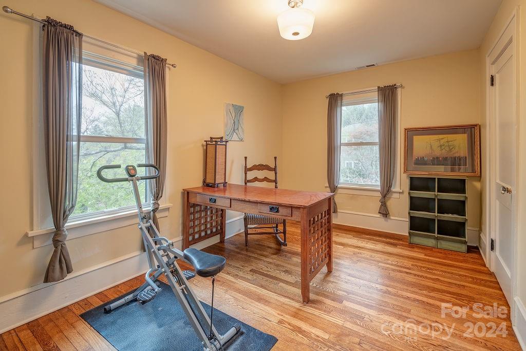 104 Kenilworth Road Asheville NC 28803