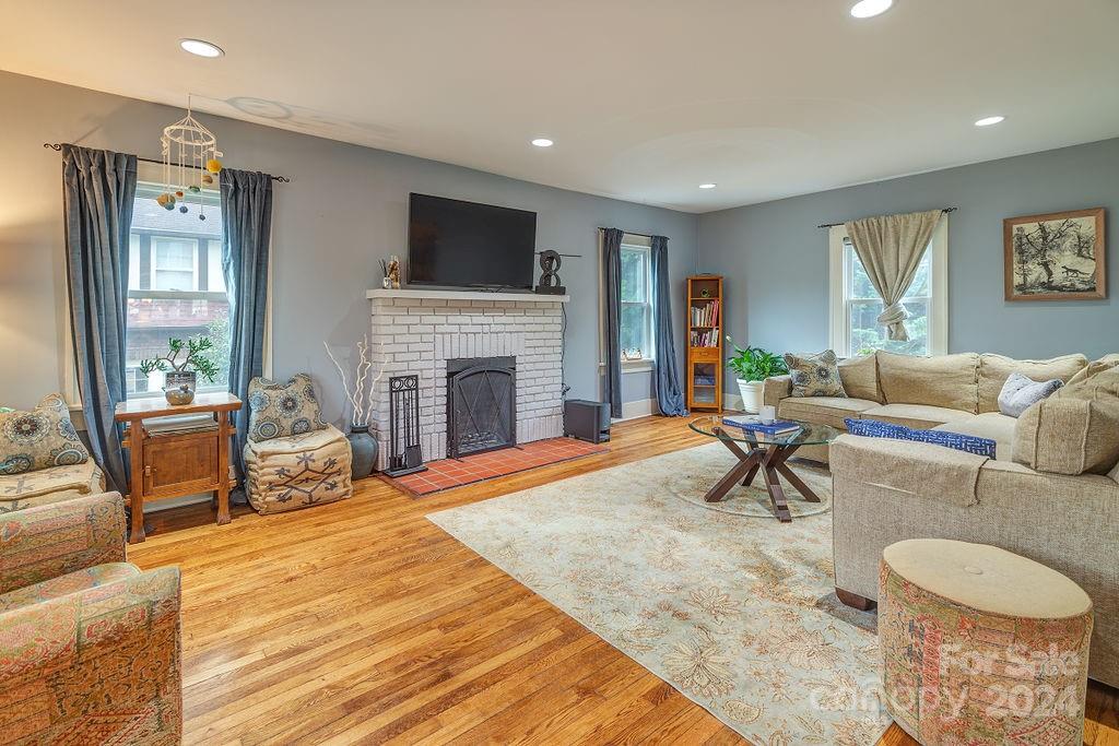 104 Kenilworth Road Asheville NC 28803