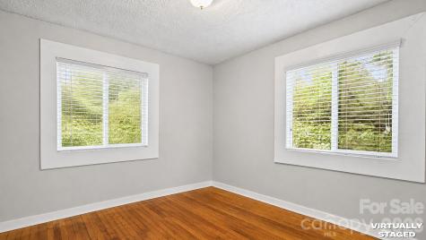1712 Dunkirk Drive Charlotte NC 28203