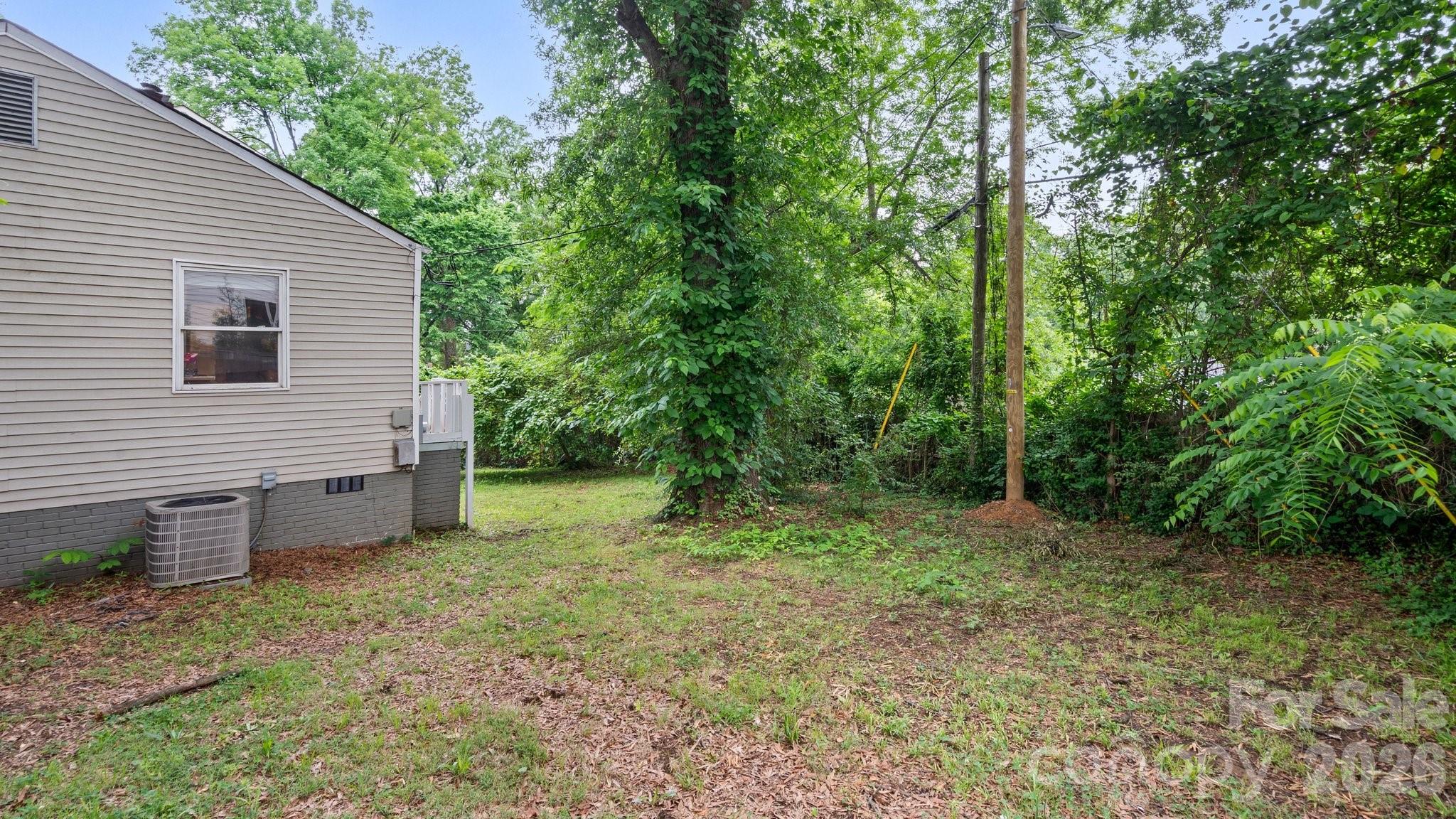 1712 Dunkirk Drive Charlotte NC 28203