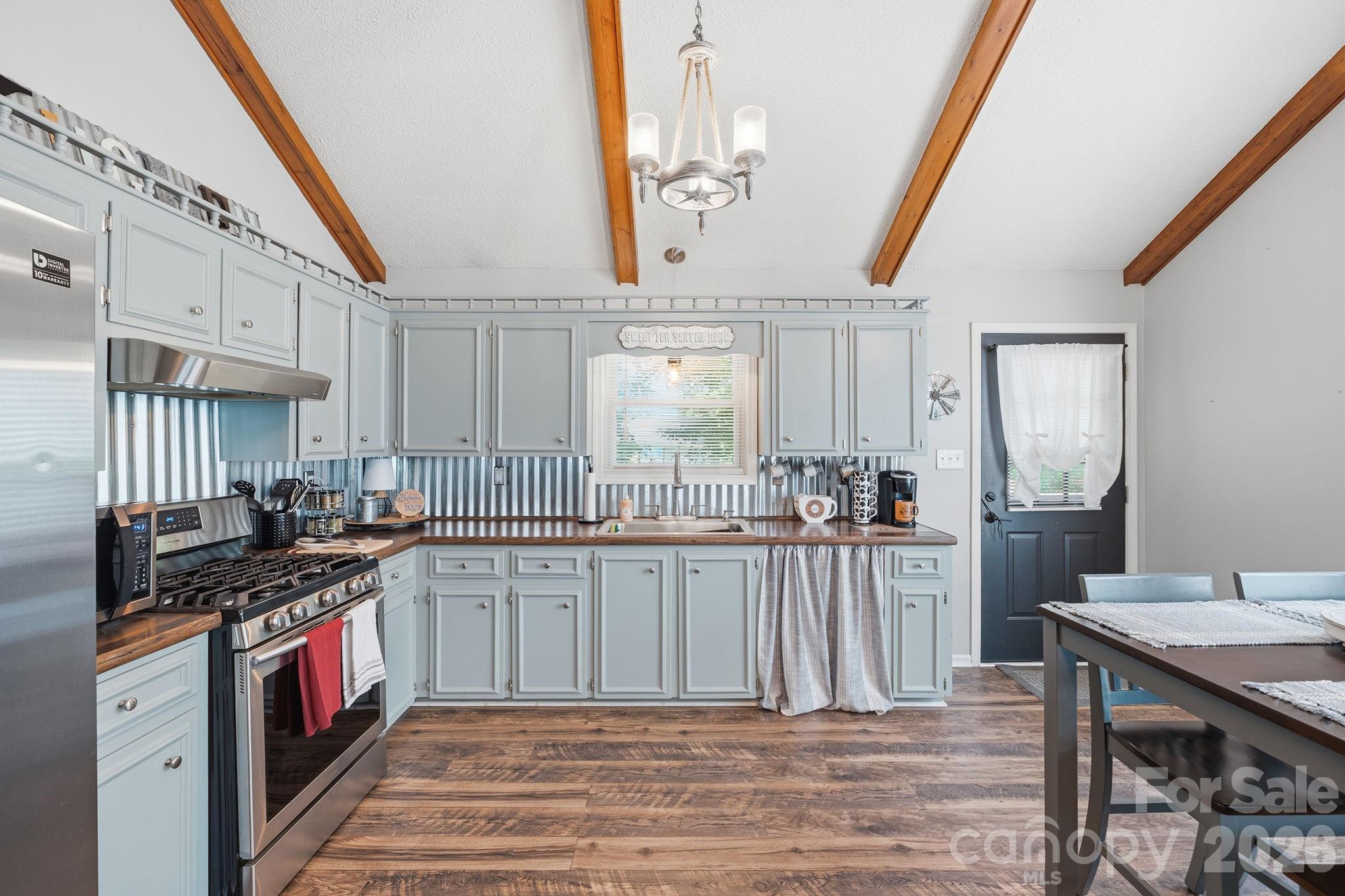 2050 16th Avenue Place SW Hickory NC 28602