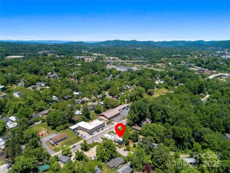 6 Wamboldt Avenue Asheville NC 28806