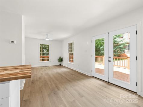 15 Stone Cottage Road Asheville NC 28806