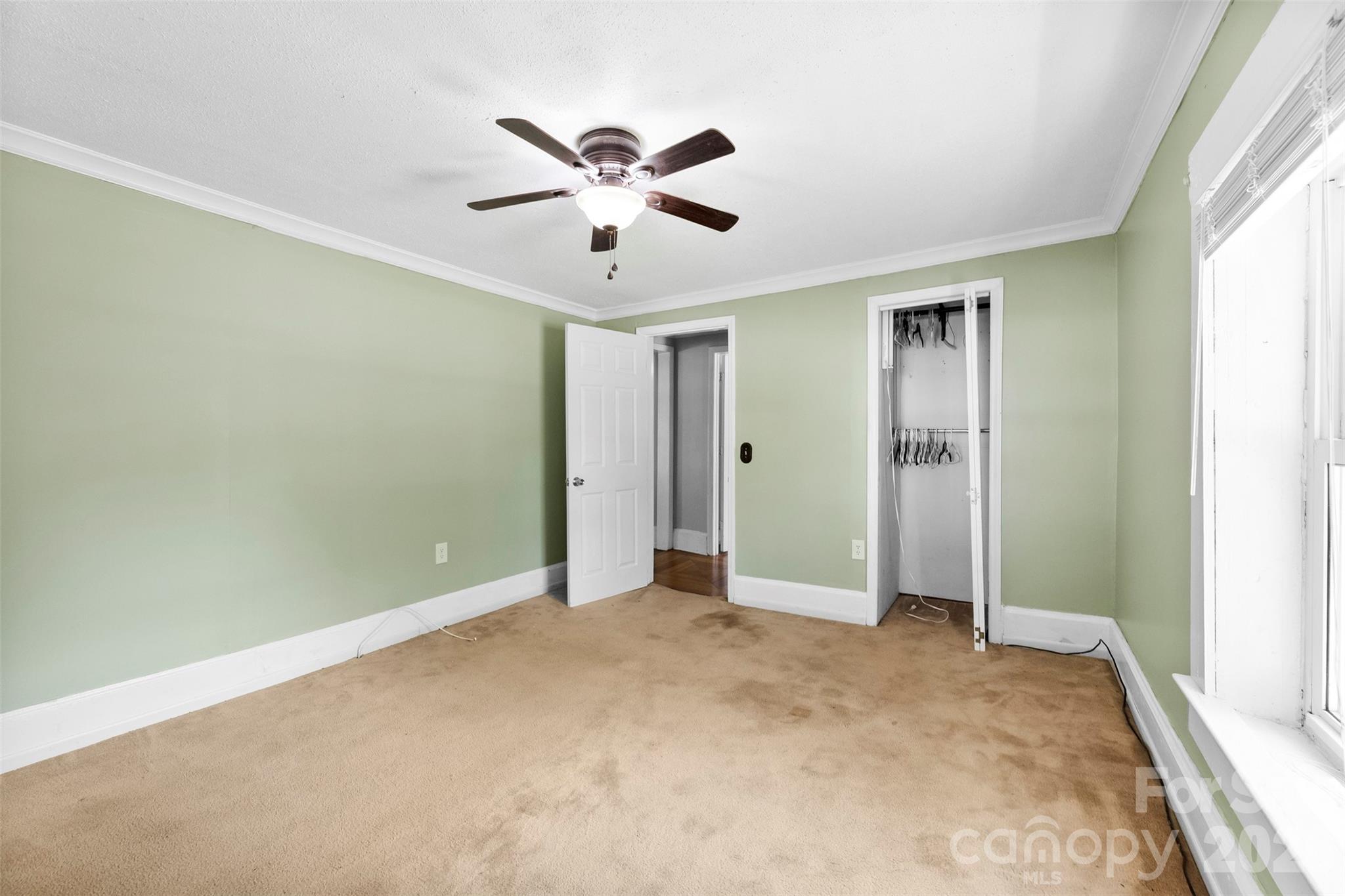 602 E Lee Avenue Bessemer City NC 28016