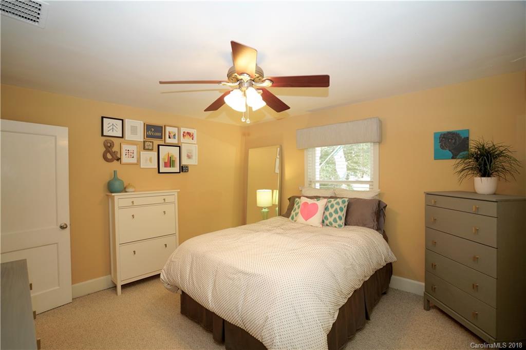 630 Poindexter Drive Charlotte NC 28209