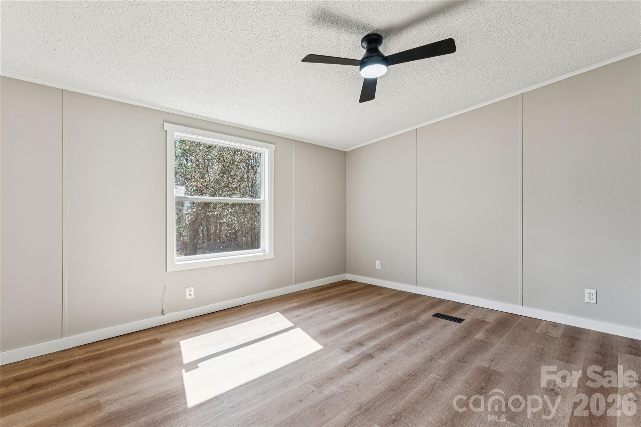 1012 Cherry Tree Court Bessemer City NC 28016