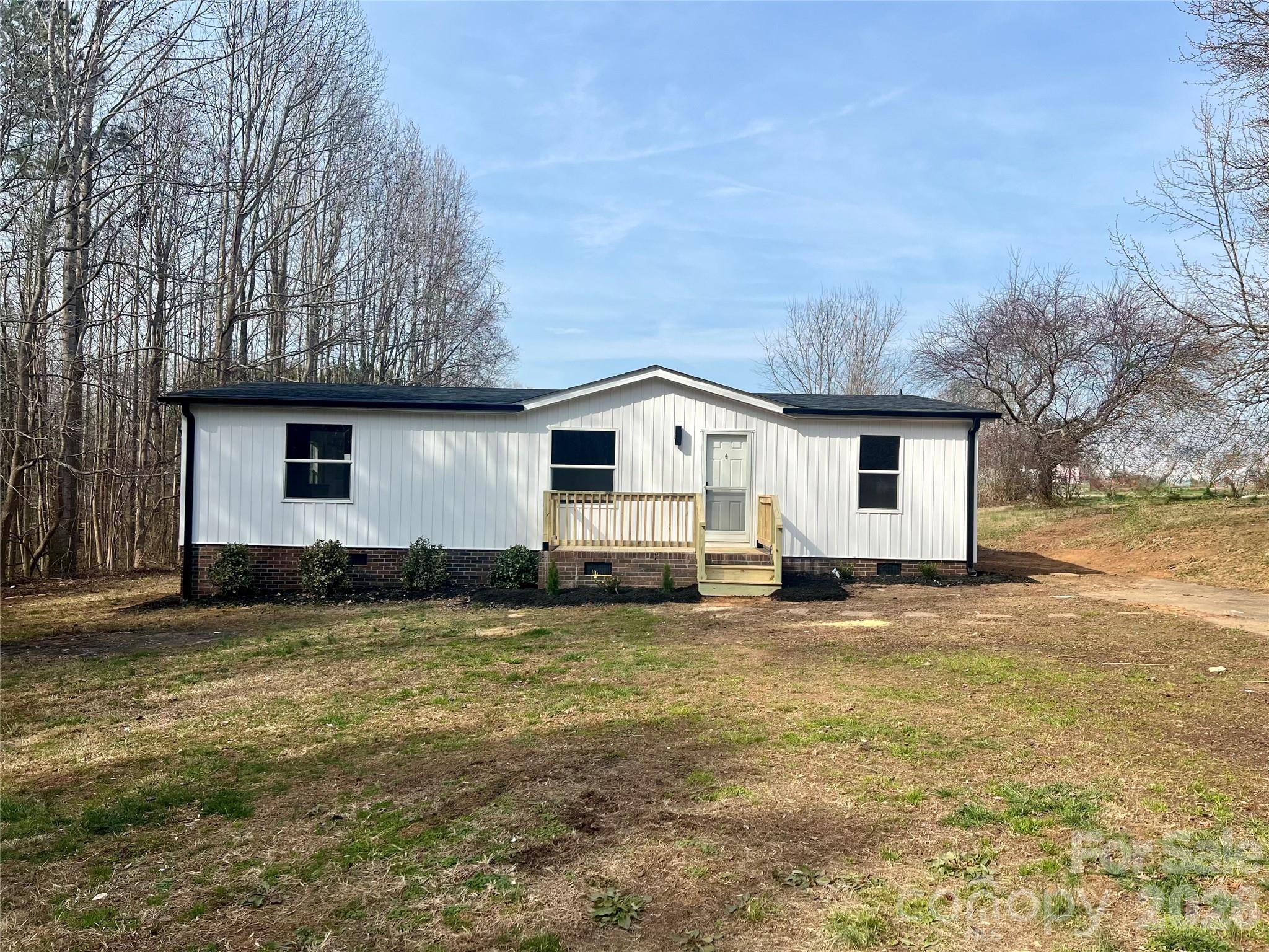 1012 Cherry Tree Court Bessemer City NC 28016