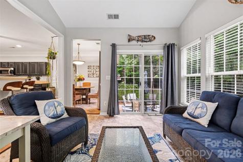 10904 Carver Pond Road Charlotte NC 28269