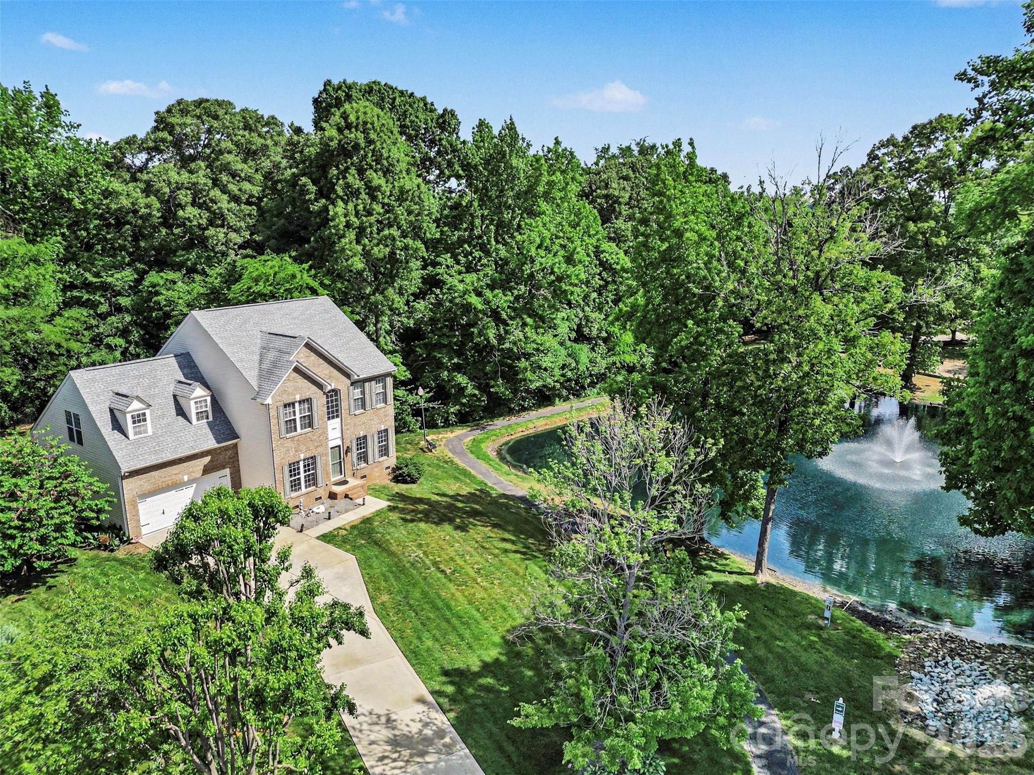 10904 Carver Pond Road Charlotte NC 28269