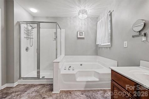 10904 Carver Pond Road Charlotte NC 28269