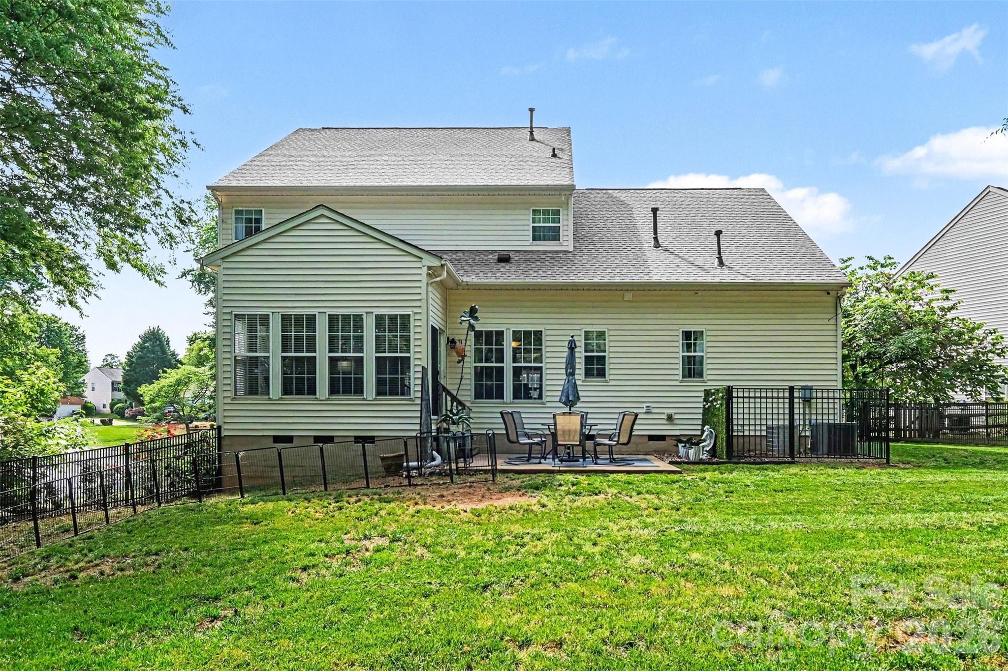 10904 Carver Pond Road Charlotte NC 28269