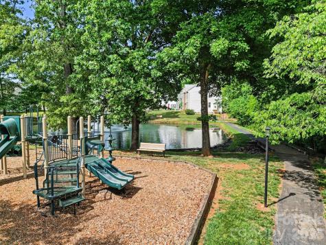 10904 Carver Pond Road Charlotte NC 28269