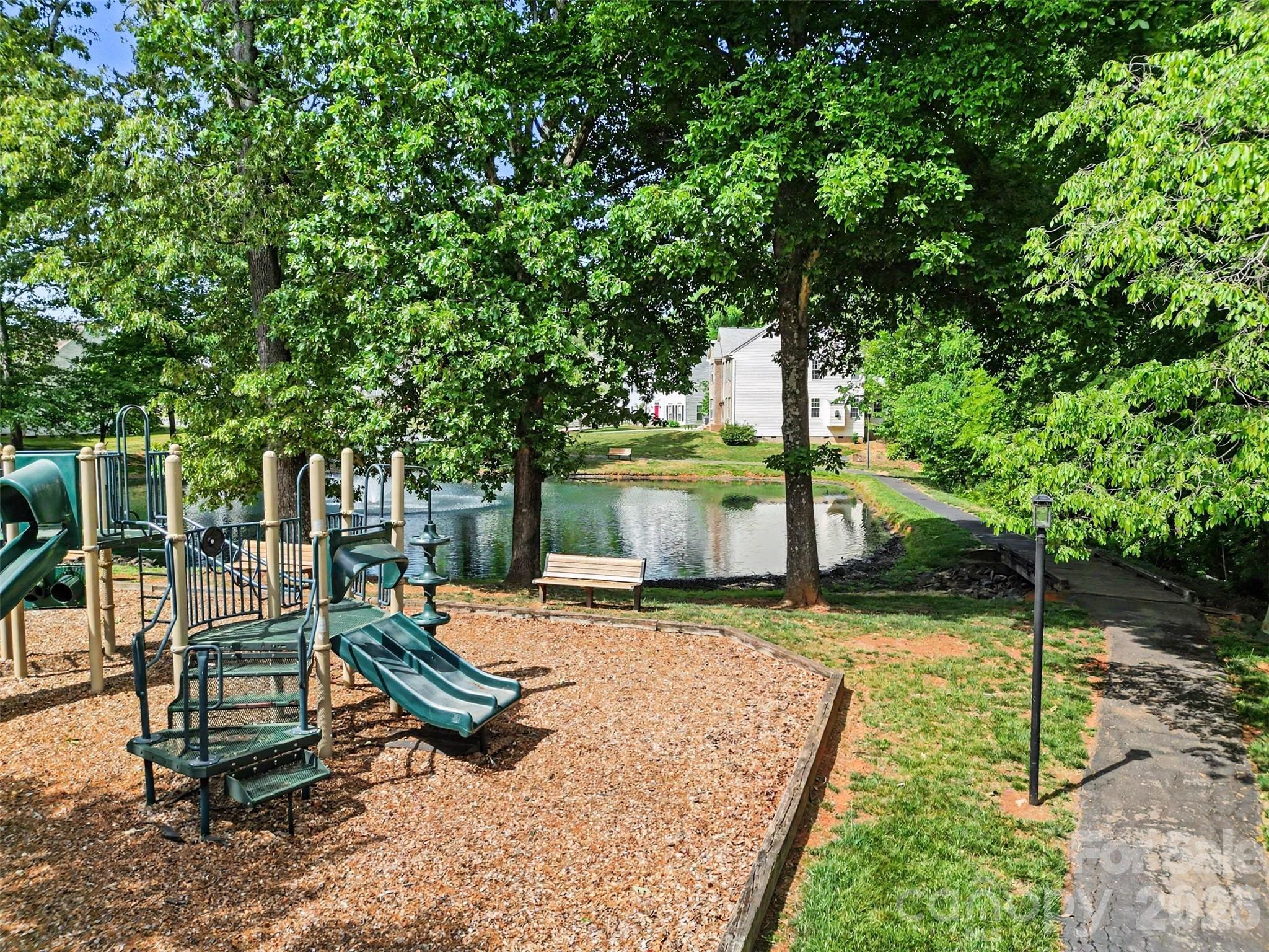 10904 Carver Pond Road Charlotte NC 28269