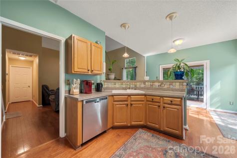 8411 Red Cypress Court Charlotte NC 28216