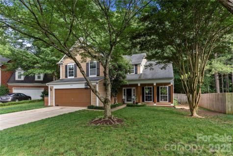 8411 Red Cypress Court Charlotte NC 28216
