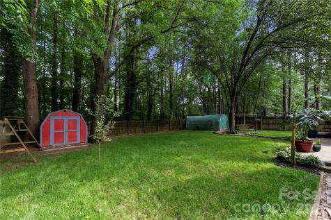 8411 Red Cypress Court Charlotte NC 28216