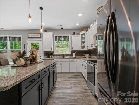36 Cherry Ridge Lane Weaverville NC 28787