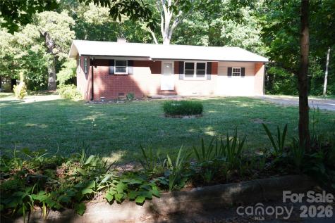 187 Owens Street Ellenboro NC 28040
