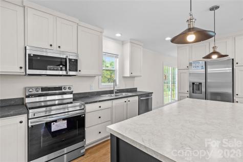 520 Eagle Mills Road Hamptonville NC 27020