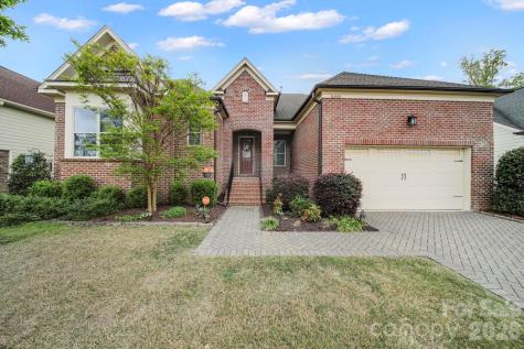 16408 Cozy Cove Road Charlotte NC 28278