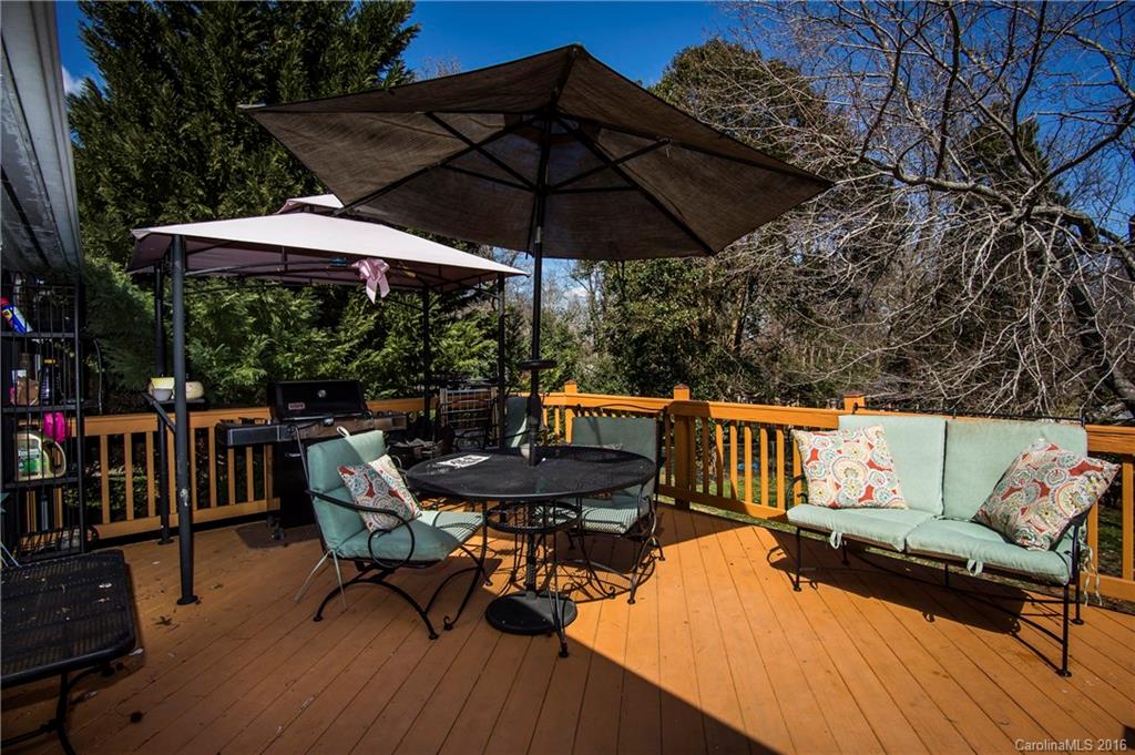 1533 Tamworth Drive Charlotte NC 28210