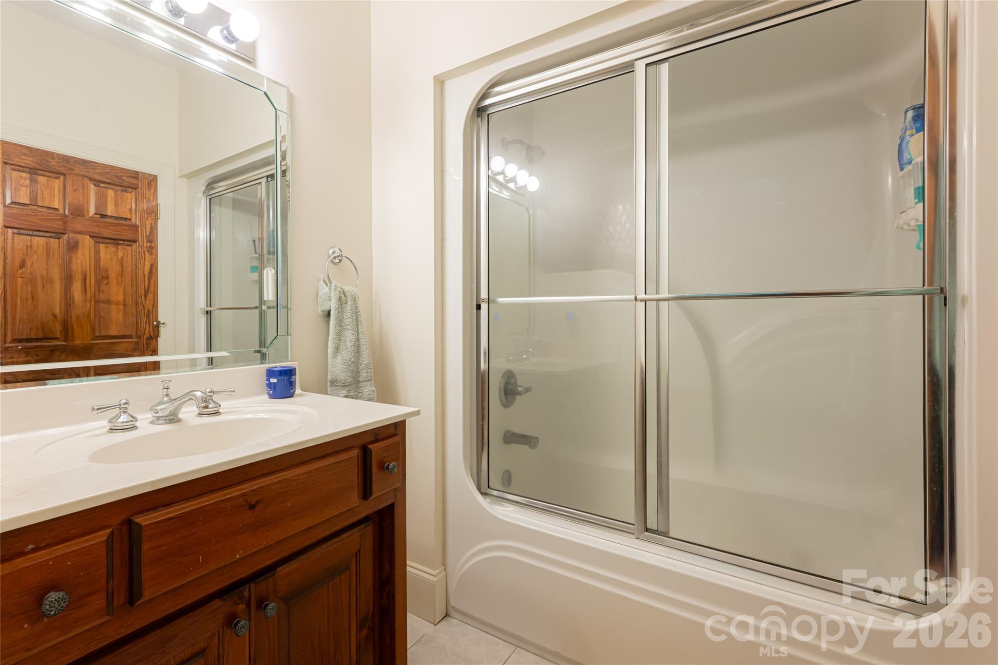 75 Cougar Lane Saluda NC 28773