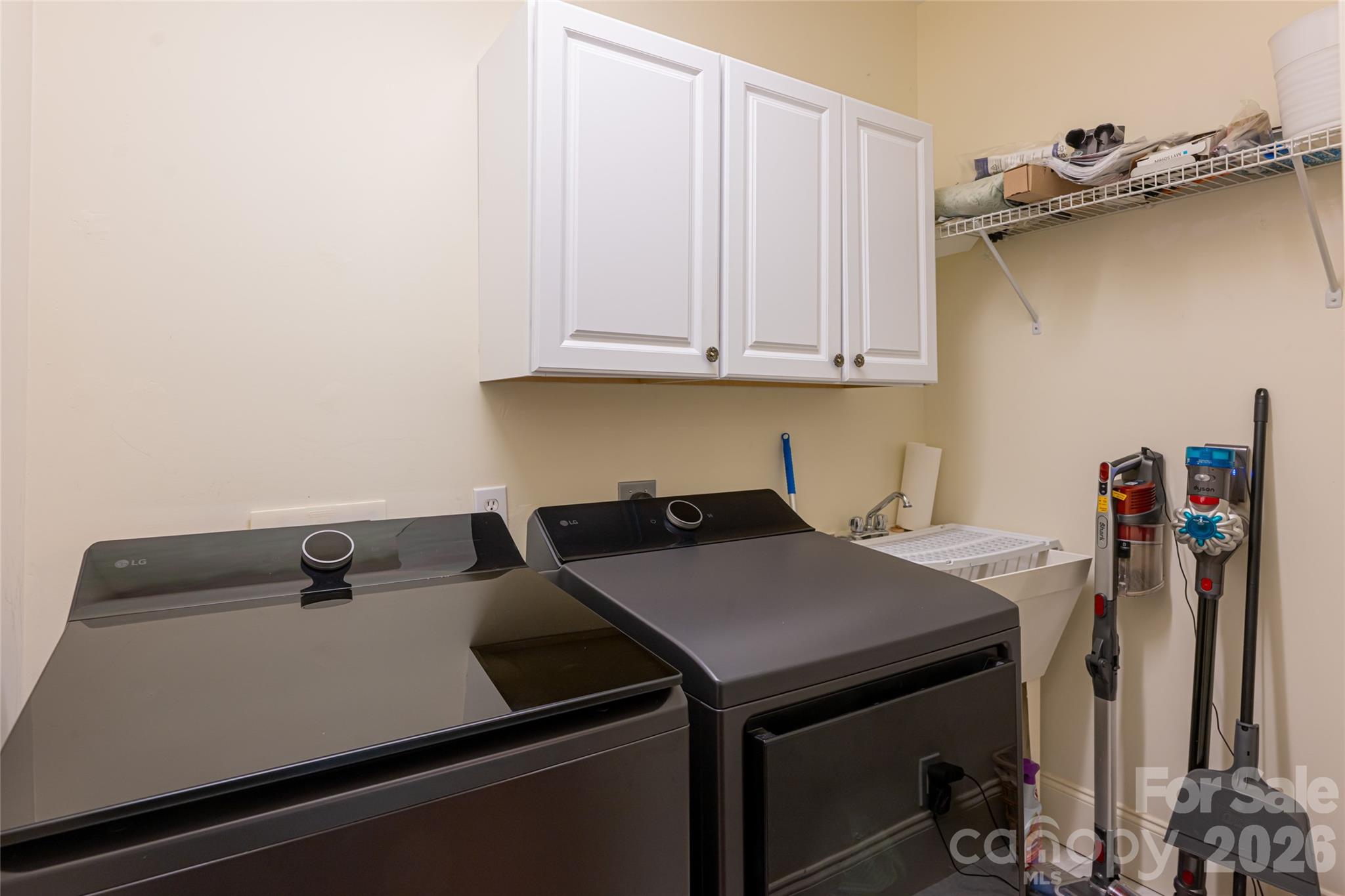 75 Cougar Lane Saluda NC 28773