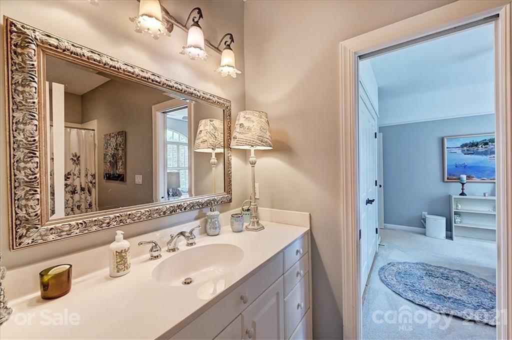12678 Overlook Mountain Drive Charlotte NC 28216